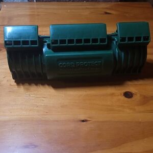 Green Cord Protect Case